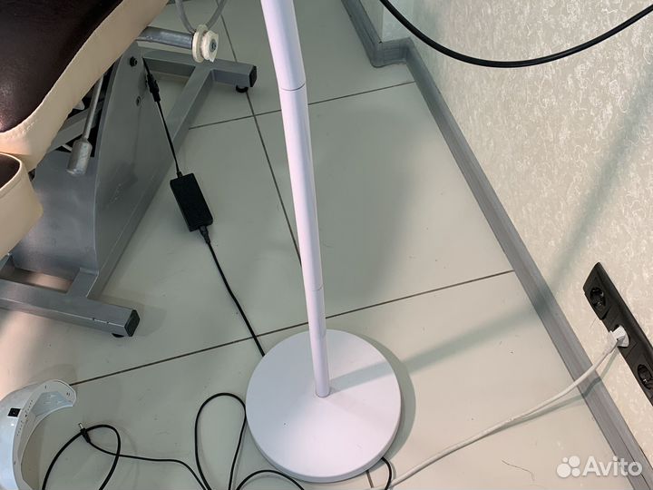 Лампа напольная