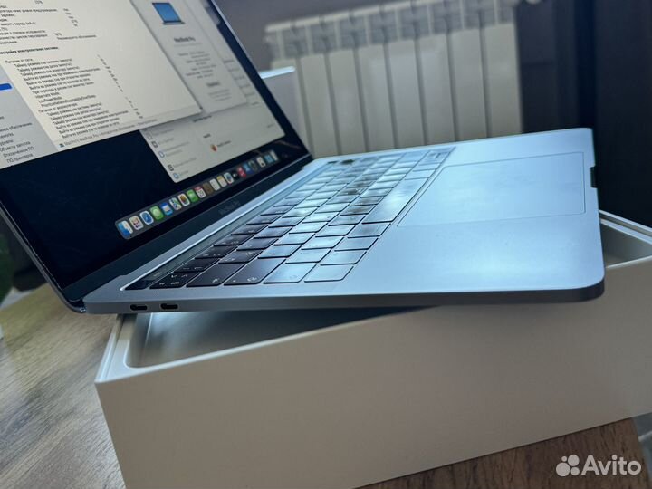 Macbook Pro 13(2019) 8gb, 128gb, i5 1,4 gz