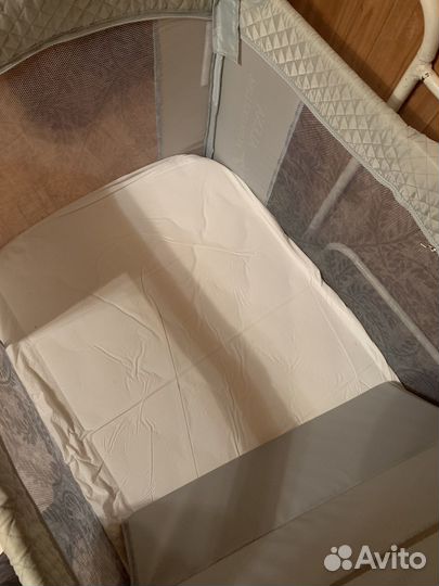 Манеж кровать happy baby с матрасом