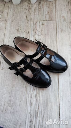 Туфли для девочки 32 размер