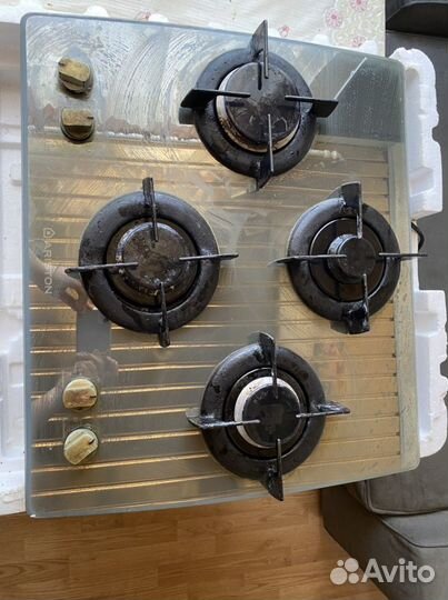 Варочная газовая панель Аристон б/у