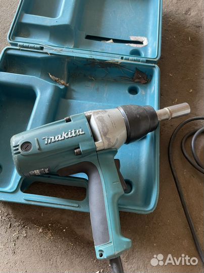 Гайковерт makita TW0350