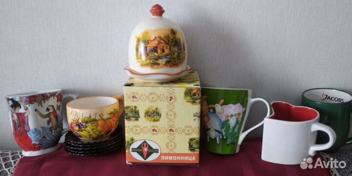 Тарелки,супница, набор чайник,салфетница и тд