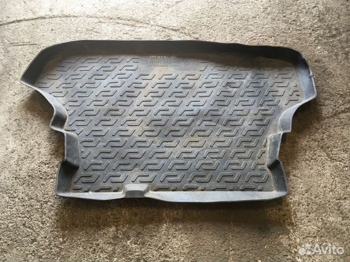 Коврик багажника задний Mitsubishi Lancer 10 CY4A