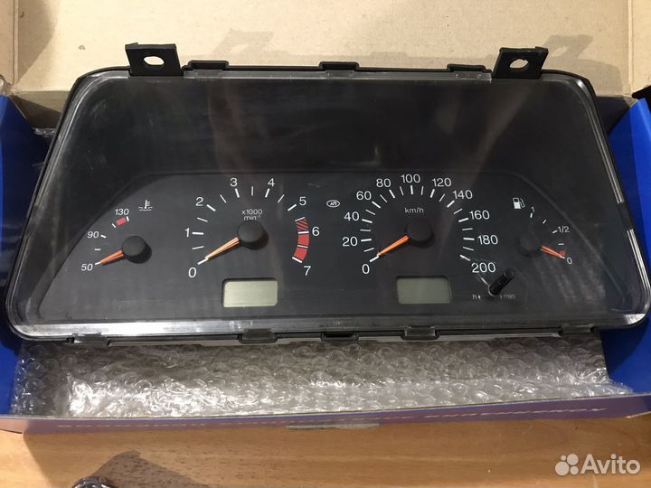 Приборная панель ваз 2114