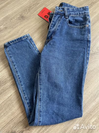 Джинсы мом новые