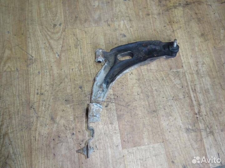 Рычаг передний правый Fiat Palio 1996-2002