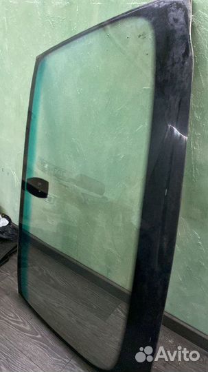 Стекло лобовое Bmw 7-Series E65