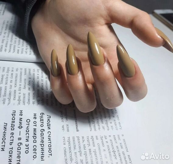 Маникюр и педикюр