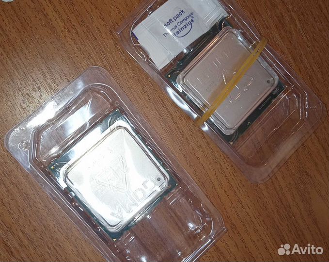 Intel Xeon E5-2689 2 штуки