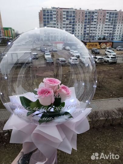 Розы в воздушном шаре, подарок девушке, подруге