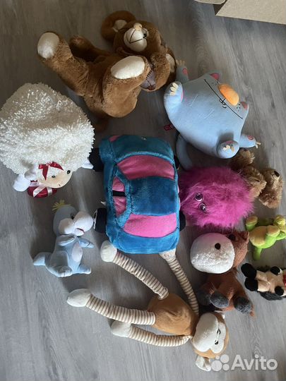 2 пакета игрушек