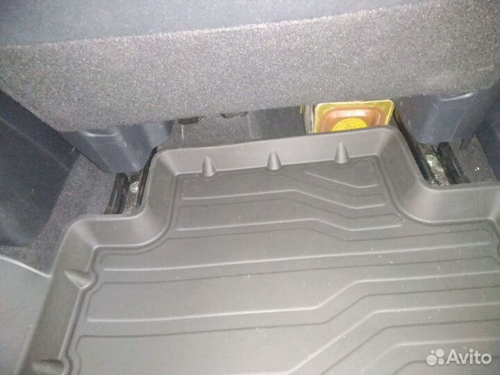 Коврики в салон Nissan X-Trail 2015-нв (новые)