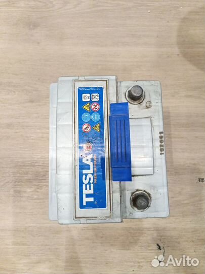 Аккумулятор автомобильный