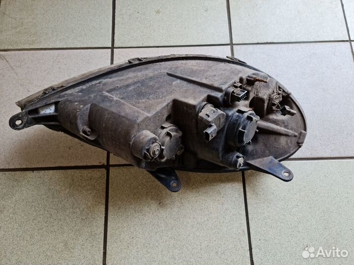 Фара передняя Lifan Breez