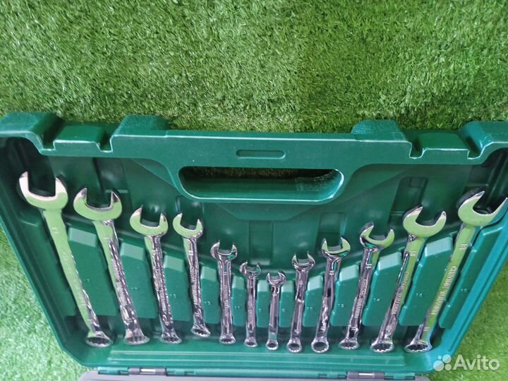 Набор инструментов 61 пр