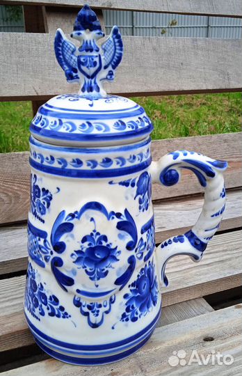 Посуда и предметы интерьера Гжель