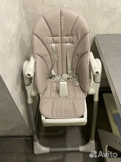 Детский стульчик для кормления