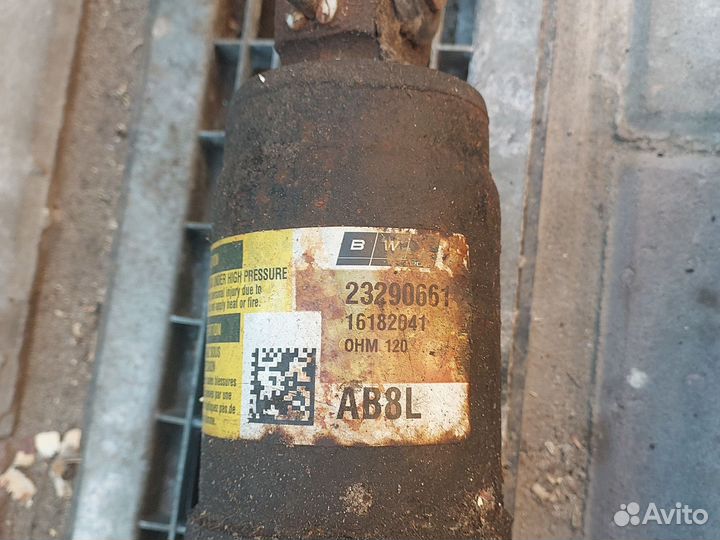 Пневмо амортизаторы Chevrolet Tahoe