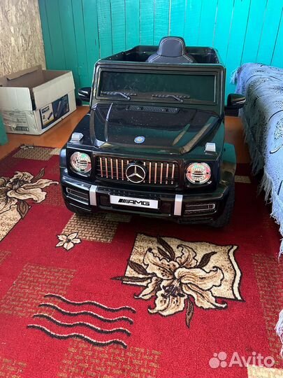 Машина игрушечная