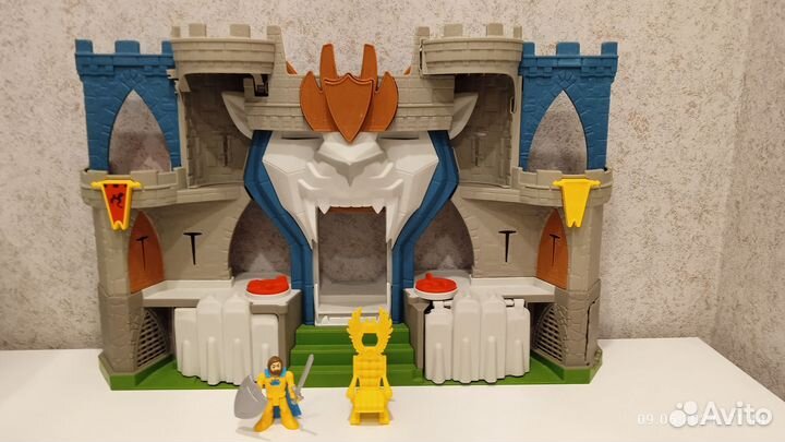 Король и замок imaginext