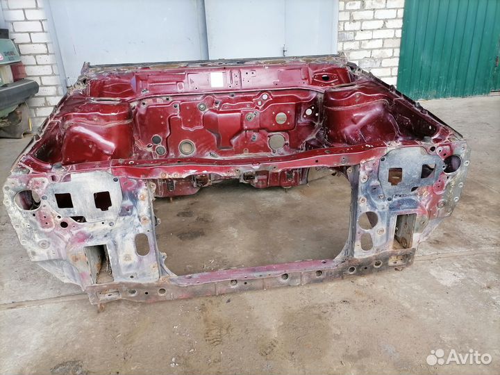 Передняя часть кузова Mazda 626 (GC) 1983-1987