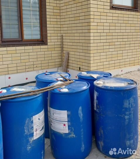 Бочка пластиковая 200 литров