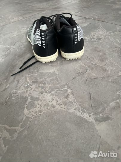 Футбольные бутсы