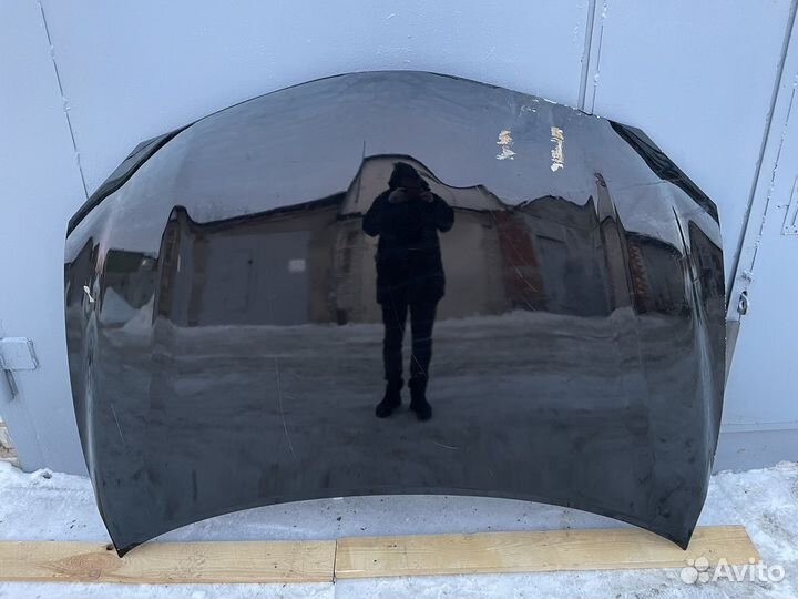 Капот на Toyota Camry XV40 2006-2011