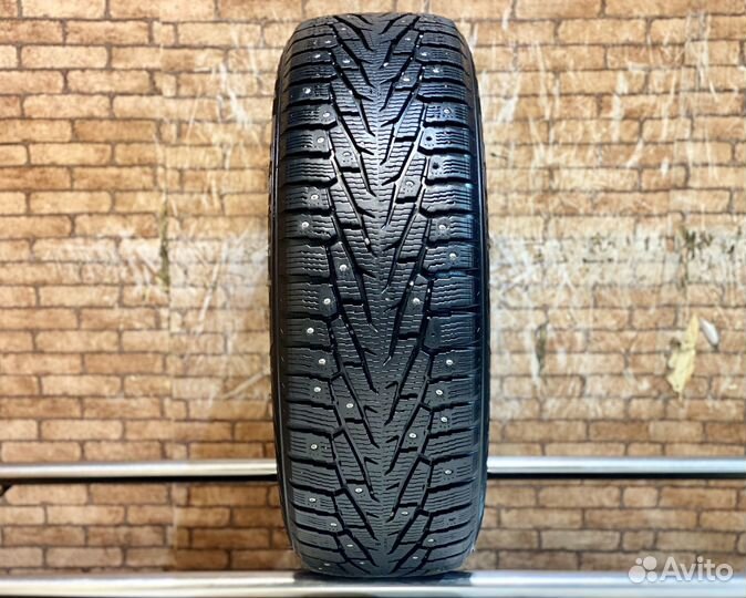 Nokian Tyres Hakkapeliitta 7 SUV 235/65 R17