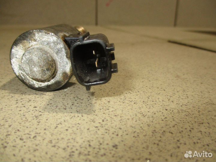 Клапан изменения фаз грм Nissan Juke (F15)