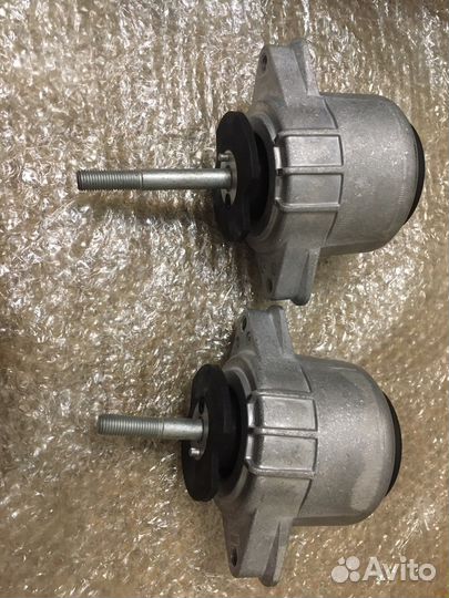 Опоры двигателя Porsche Panamera