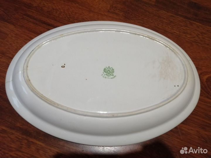 Блюдо антикварное фарфоровое