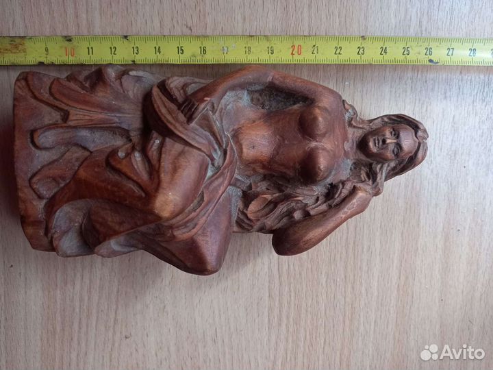 Фигурка натуральное дерево