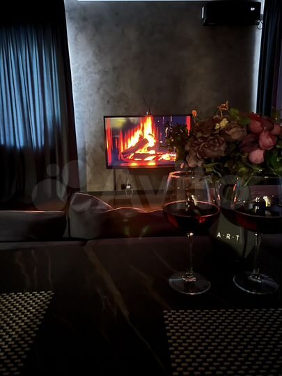 2-к. квартира, 76 м², 1/16 эт.