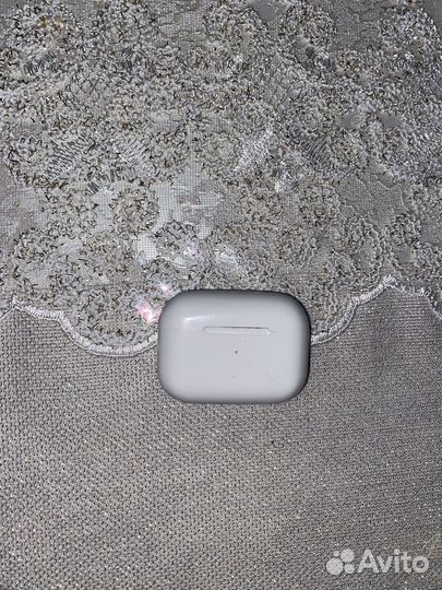 Наушники Apple AirPods Pro (1-го поколения, 2019)