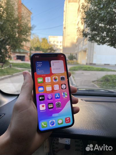 iPhone 11 Pro, 64 ГБ