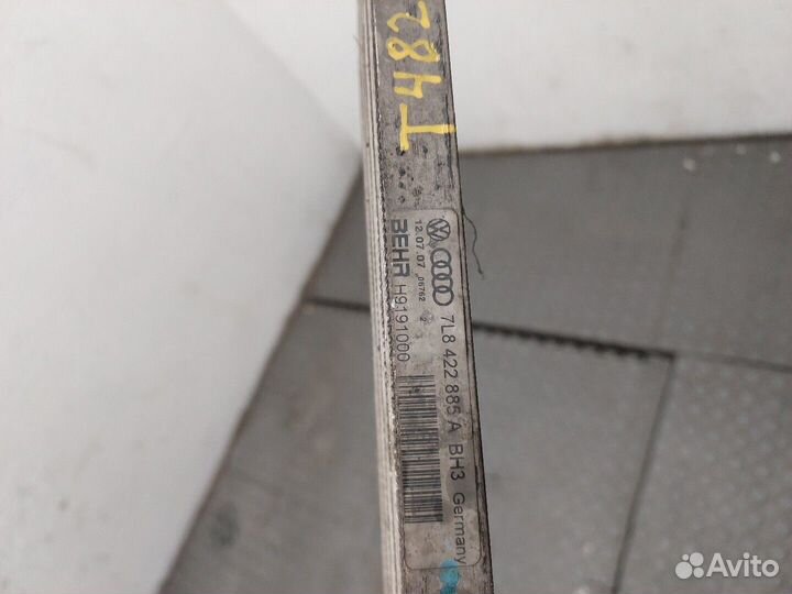 Радиатор масляный Audi Q7, 2007