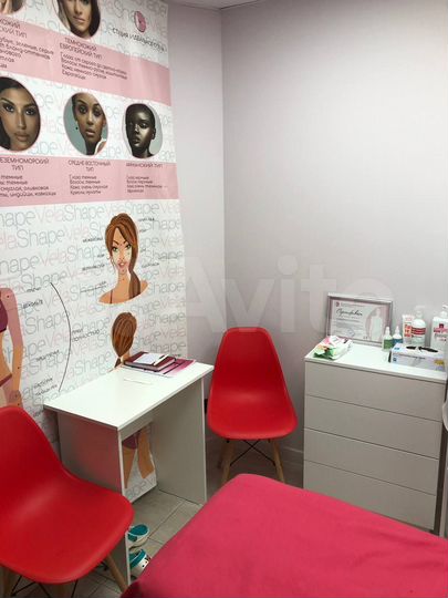 Свободного назначения, салон красоты 89.9 м²