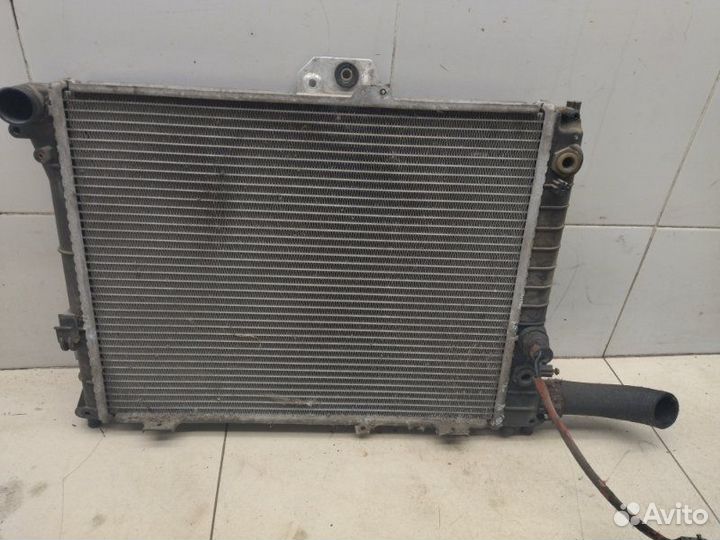 Радиатор основной Saab 9000 хейтчбек 2.3 бенз
