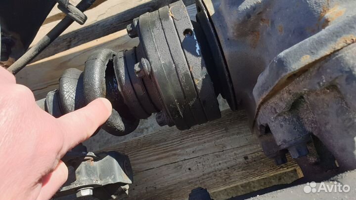 Задний подрамник в сборе на Mercedes - Benz W220