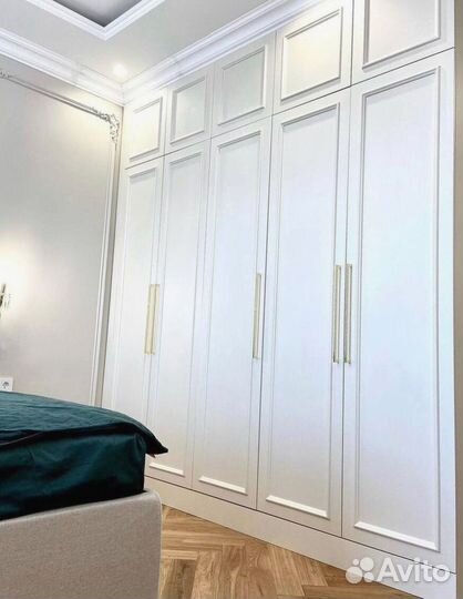 Шкаф распашной с фрезерованными фасадами