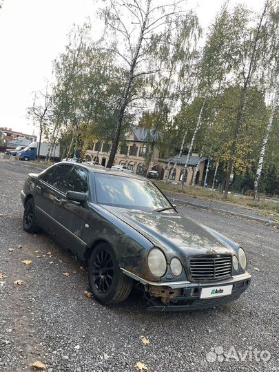 Mercedes-Benz E-класс 2.4 AT, 1998, 250 000 км