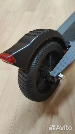 Электросамокат Hiper DX650