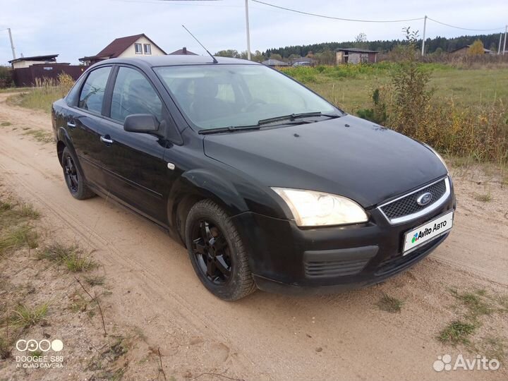 Ford Focus 1.6 МТ, 2007, 261 465 км