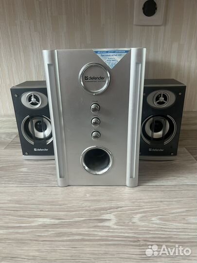 Сабвуфер и колонки