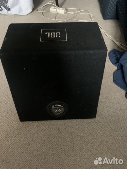 Сабвуфер JBL 1000 watts