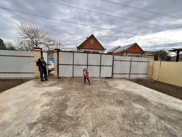 Дом 128 м² на участке 4 сот.