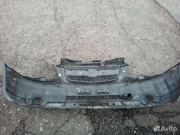 Бампер chevrolet niva