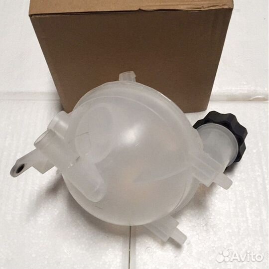 Бачок расширительный Пежо 307/308/408, Ситроен С4